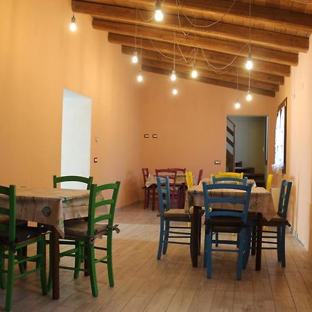 Sa Domu Beccia B&B Uras Eksteriør billede